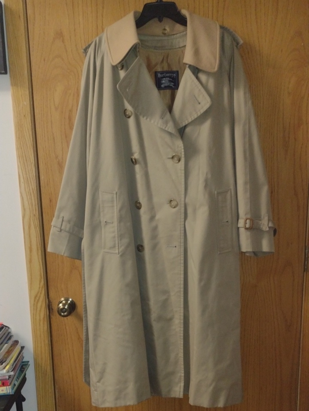 Burberrys Beige Double Breasted Trench Coat (J1406)